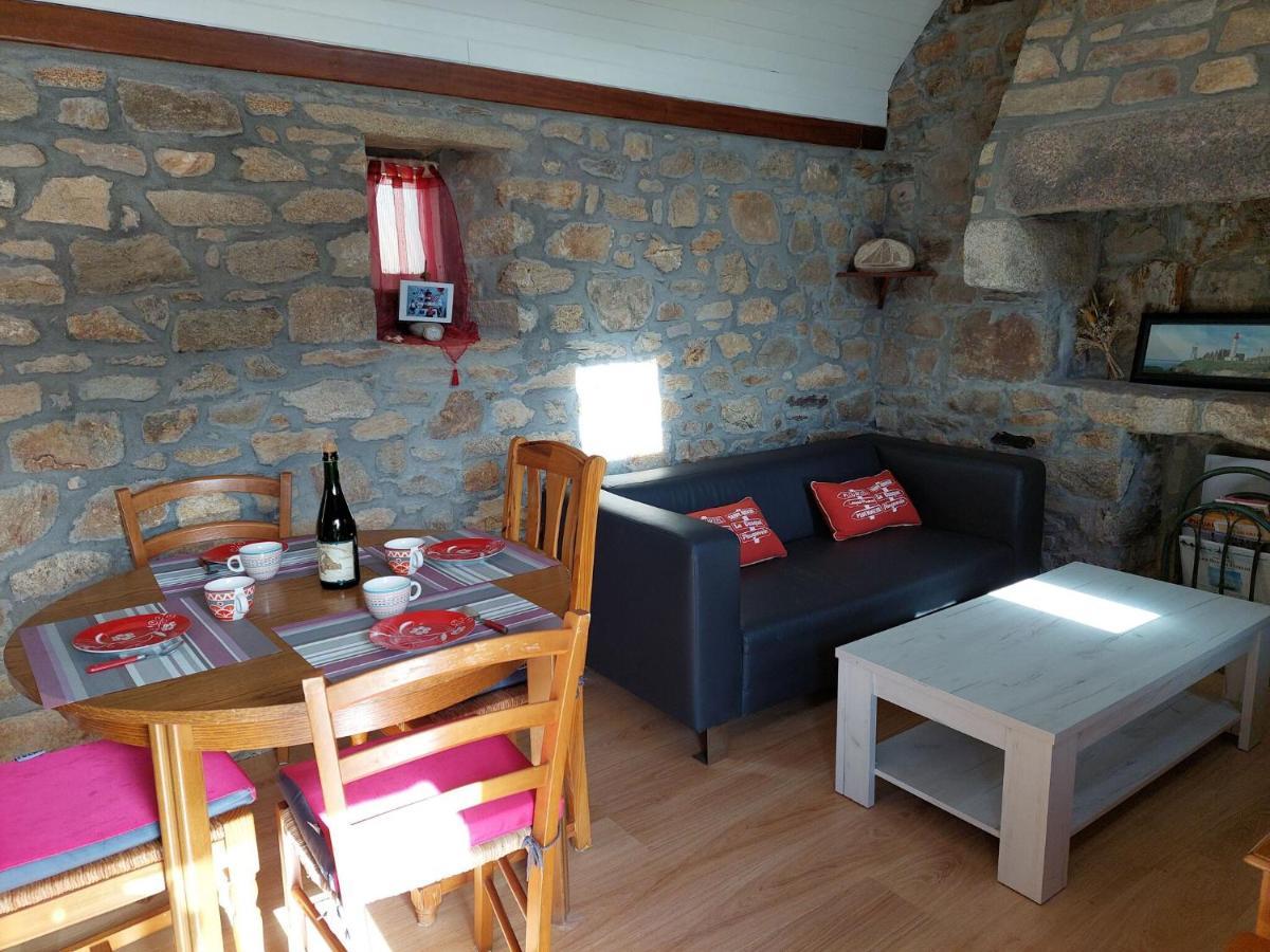 Holiday Home In Plouarzel מראה חיצוני תמונה